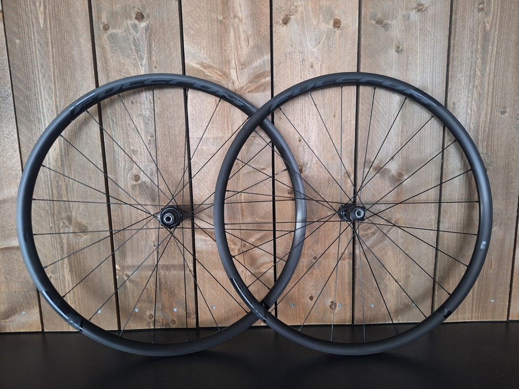 Wielset Fulcrum R6 Disc